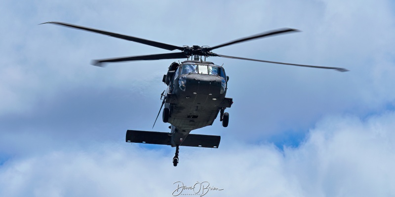 GUARD21032 
18-21032 / UH-60M
3-142nd AVN / Islip/Long Island, NY
6/15/26
Keywords: Military Aviation, KPSM, Pease, Portsmouth Airport, Blackhawk, 3-142nd AVN
