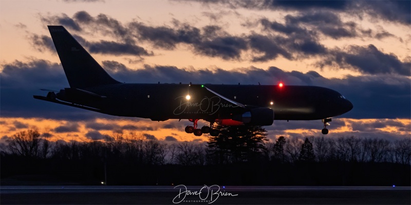 KC-46 returning to RW34
2/27/2020

