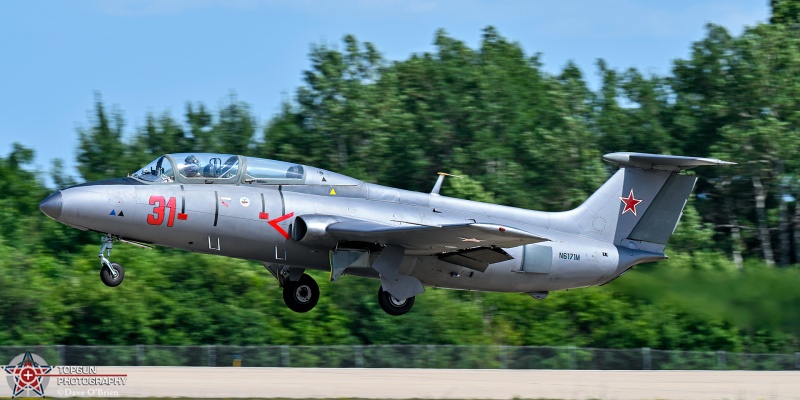 L-29 Delfin
L-29 Delfin / N6171M
7/23/26
Keywords: KOSH, Oshkosh, EAA Air Adventure, Air Show, L-29