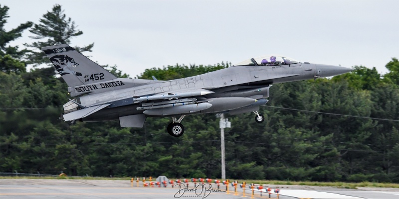 LOBO11
F-16C / 88-0452	
175th FS / Sioux Falls, SD
6/2/23
Keywords: Military Aviation, KPSM, Pease, Portsmouth Airport, F-16, 175th FS