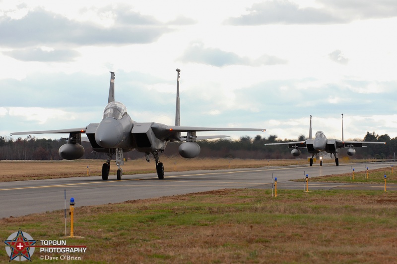 RAGE Flight taxiing back to the barn
RAGE22  
F-15C / 85-0134
	
RAGE21	
F-15C / 85-0122	
104th FW / Barnes ANGB
11/2/12
Keywords: Military Aviation, KBAF, Barnes, Westfield Airport, Jets, F-15C, 104th FW