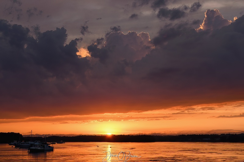 Newington Harbor Sunset 
Sun sets after the storms move through
7/12/22 
Keywords: NewingtonNH Harbor Sunset