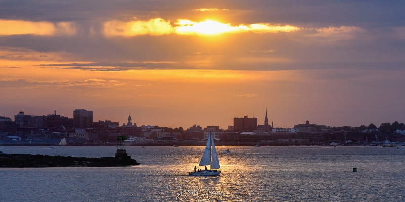 Days End in Portland Me
Shot from Peaks Island
9/2/23
Keywords: Sunset, Portland ME, Peaks island Maine, sailboat