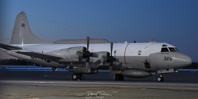 NAVY VVPR325 stops in to rotate back home
EP-3E II / 157325	
VQ-1 / NAS Whidbey Island
12/20/21
Keywords: Military Aviation, PSM, Pease, Portsmouth Airport, EP-3E, Orion, VQ-1