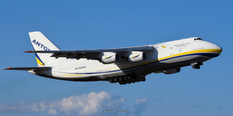 ADB5234
AN-124 / UR-82029	
Volga-Denpr
7/15/22
Keywords: KPSM, Pease, Portsmouth Airport, AN-124, Volga-Denpr