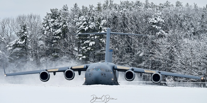 REACH579 taxiiing up to RW34
03-3116 / C-17A	
183rd AS / Thompson Field ANGB, MS
2/21/26
Keywords: Military Aviation, KPSM, Pease, Portsmouth Airport, C-17, 183rd AS