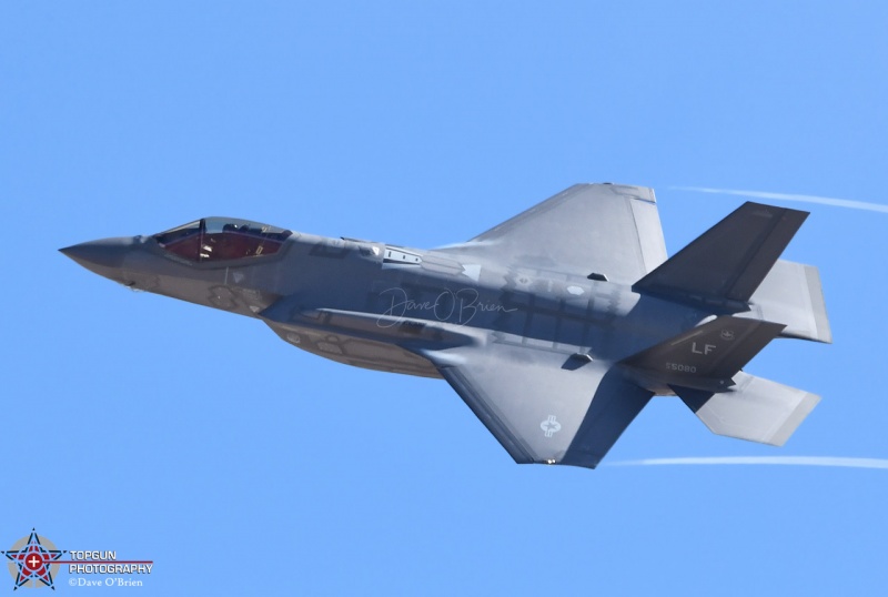 Harley 01 "Flexes" over the Nellis Raceway.
13-5080 - F-35 Lightning II
62nd FS - Luke AFB
