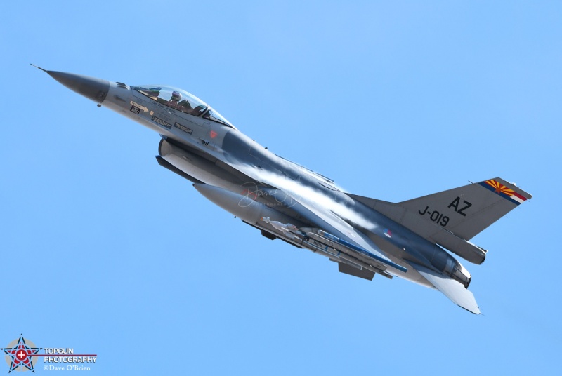 F-16 AM pulling some vapor over the racetrack on departure.
J-019 / 148th TFTS (training unit for the RNLAF) 
AZ ANG, Tucson
