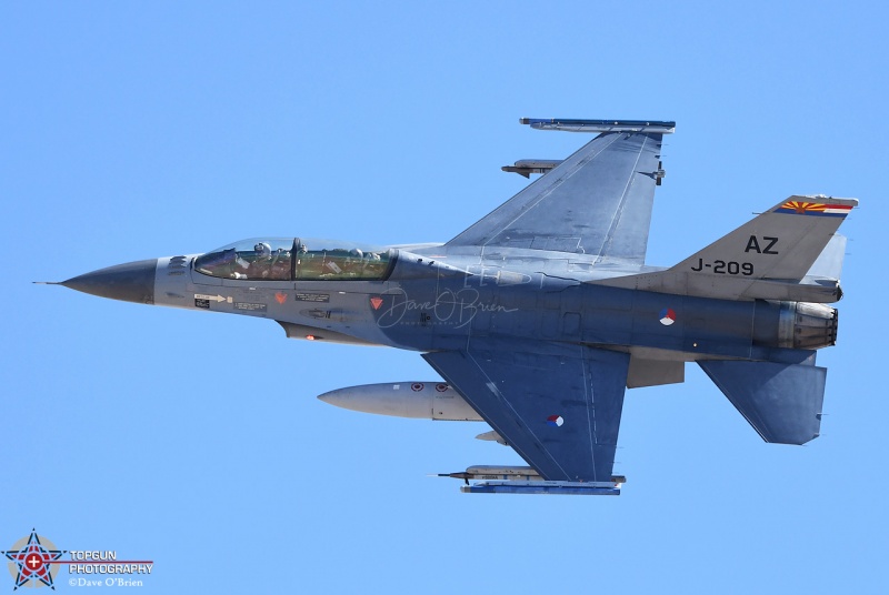 F-16BM Viper 21 flight 
J-209 / 322SQ
RNLAF TRAINING WITH THE AZ ANG

