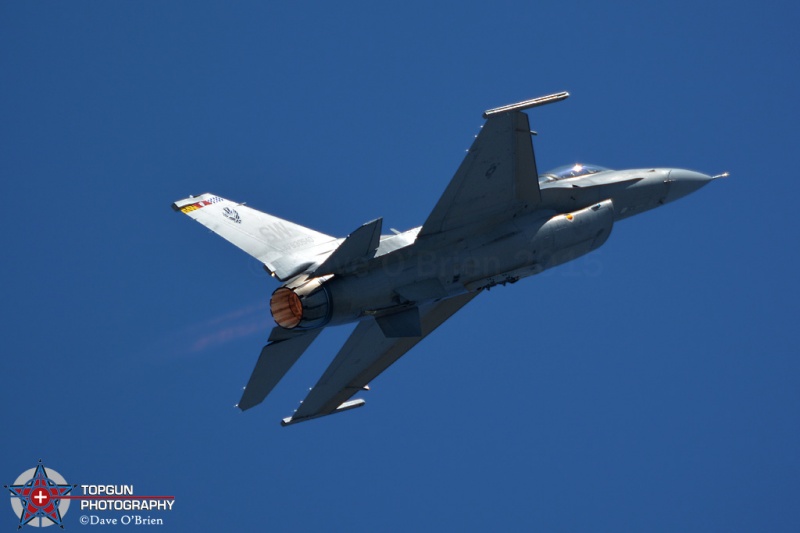 F-16 Demo
