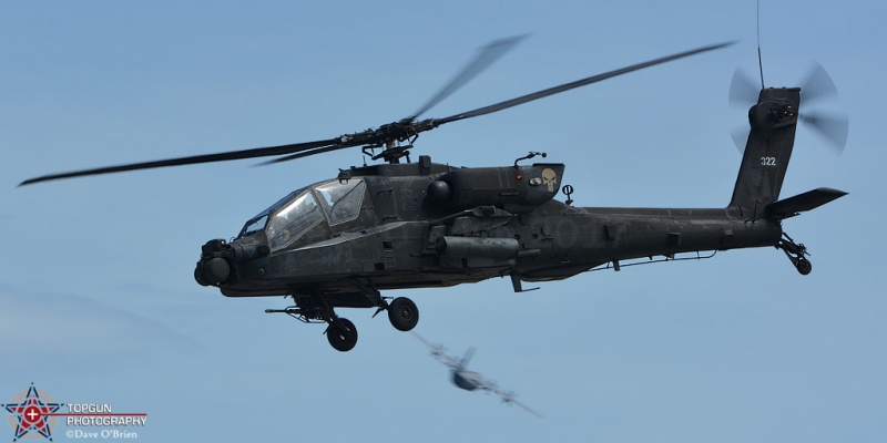 AH-64D Apache
Keywords: RhodeIslandAirShow2017 Dynamic Military Display
