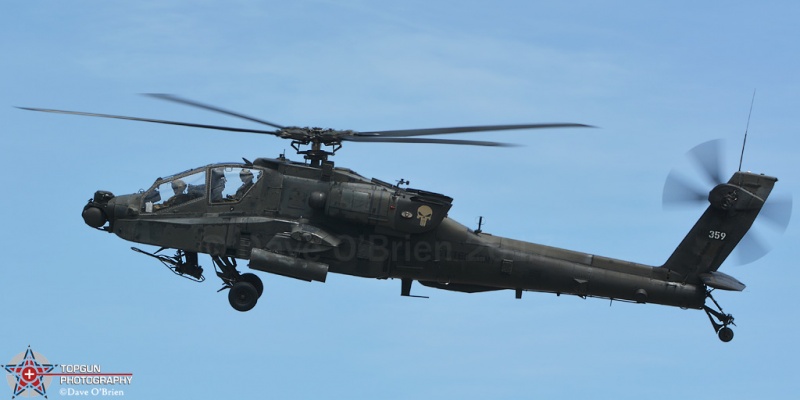 AH-64D Apache
Keywords: RhodeIslandAirShow2017 Dynamic Military Display