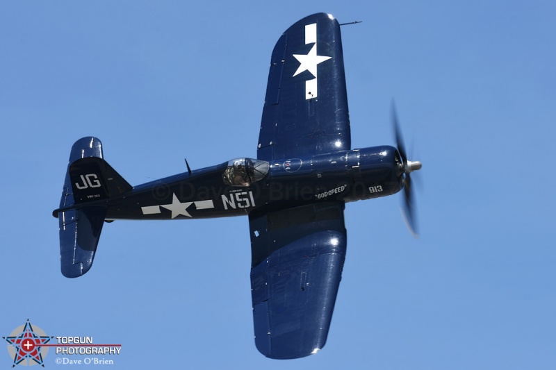 Mark Murphy in his F4U Corsair II
Keywords: RhodeIslandAirShow2017