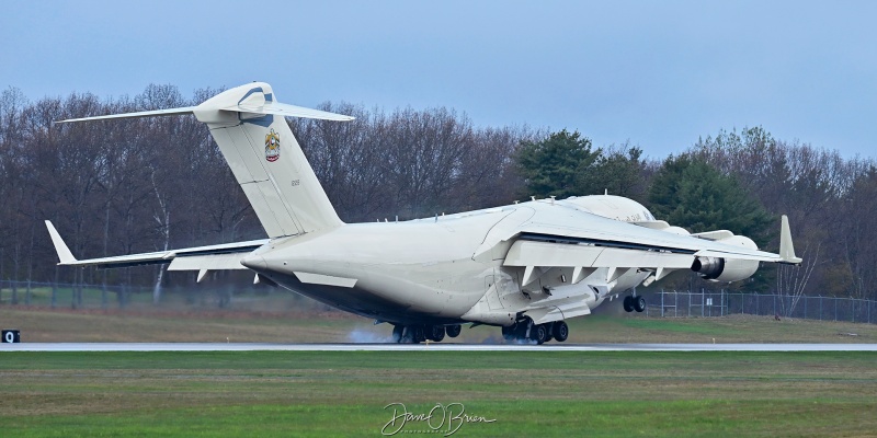 UAF1235
1228	/ C-17A	
15th Strategic Airlift Sq / Abu Dhabi/Zayed Intl, UAE
5/2/26
Keywords: Military Aviation, KPSM, Pease, Portsmouth Airport, C-17, 15th Strategic Airlift Sq