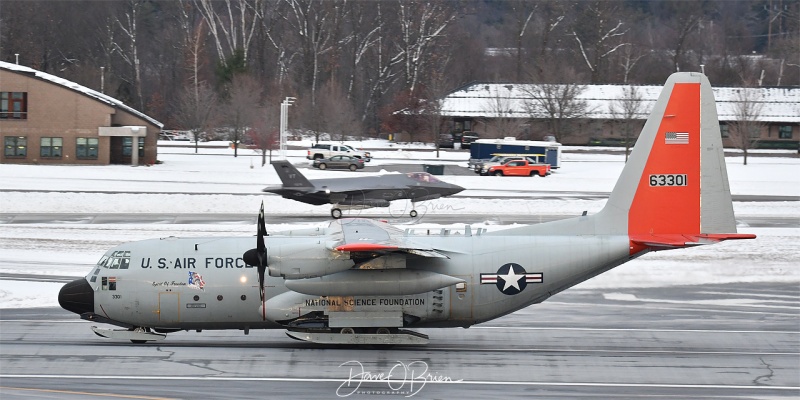 LC-130 "SKIER 31"
Working Burlington VT after 3 new F-35's arrived
12/5/19
