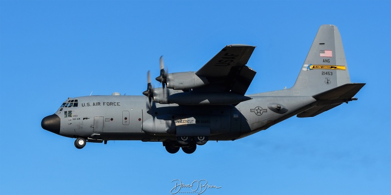 YANKEE21
92-1453 / C-130H	
118th AS / Bradley ANGB, CT
4/4/25
Keywords: Military Aviation, KPSM, Pease, Portsmouth Airport, C-130H, 118th AS