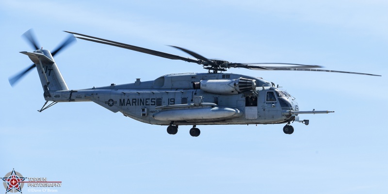 15_Westfield_165254_CH-53E_2013.jpg