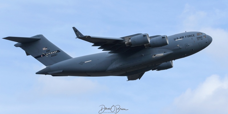 POLO66 working the 16 pattern
C-17 / 94-0067	
137th AS / Stewart ANGB
11/6/22
Keywords: Military Aviation, KPSM, Pease, Portsmouth Airport, C-17, 137th AS
